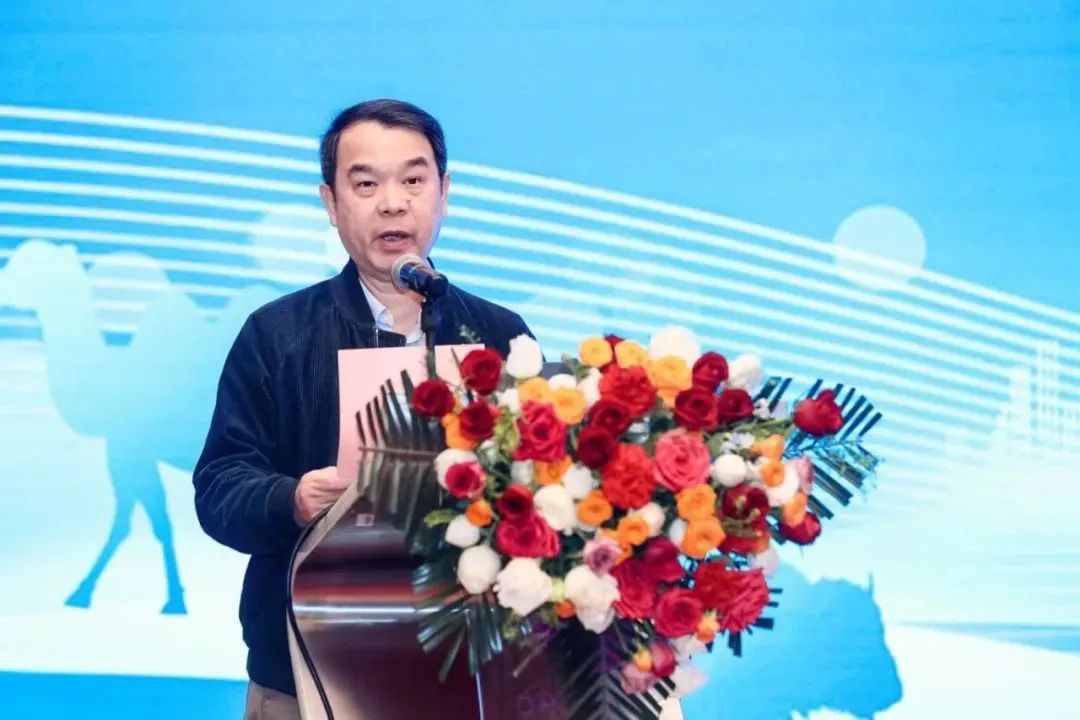 皇氏集團聚焦特種乳盛會，共謀中國特種乳產(chǎn)業(yè)發(fā)展大計
